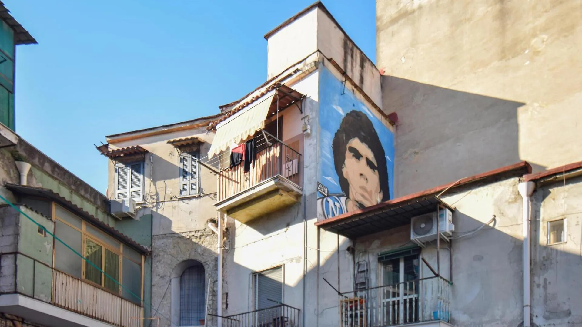 Beautiful Apartment In Napoli With Wifi Naples