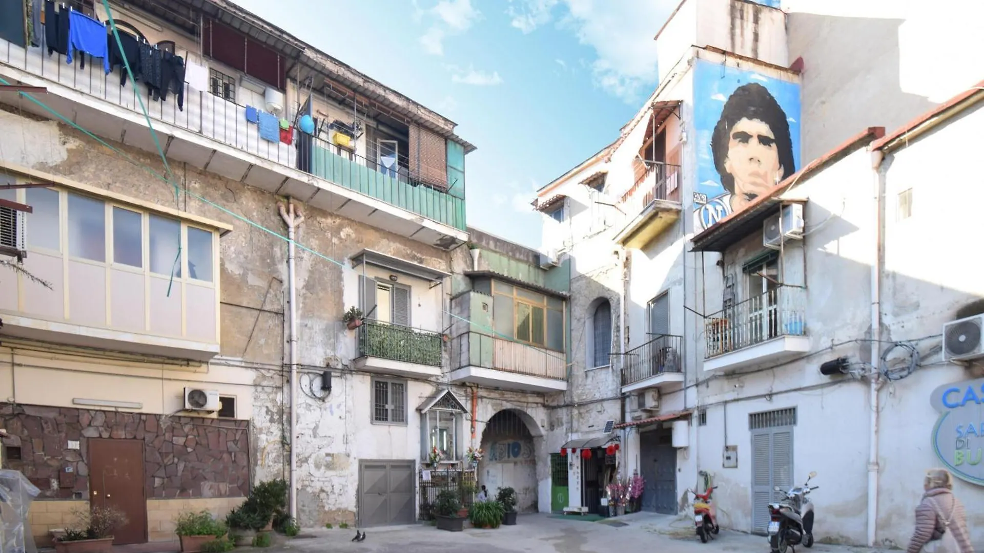 Beautiful Apartment In Napoli With Wifi